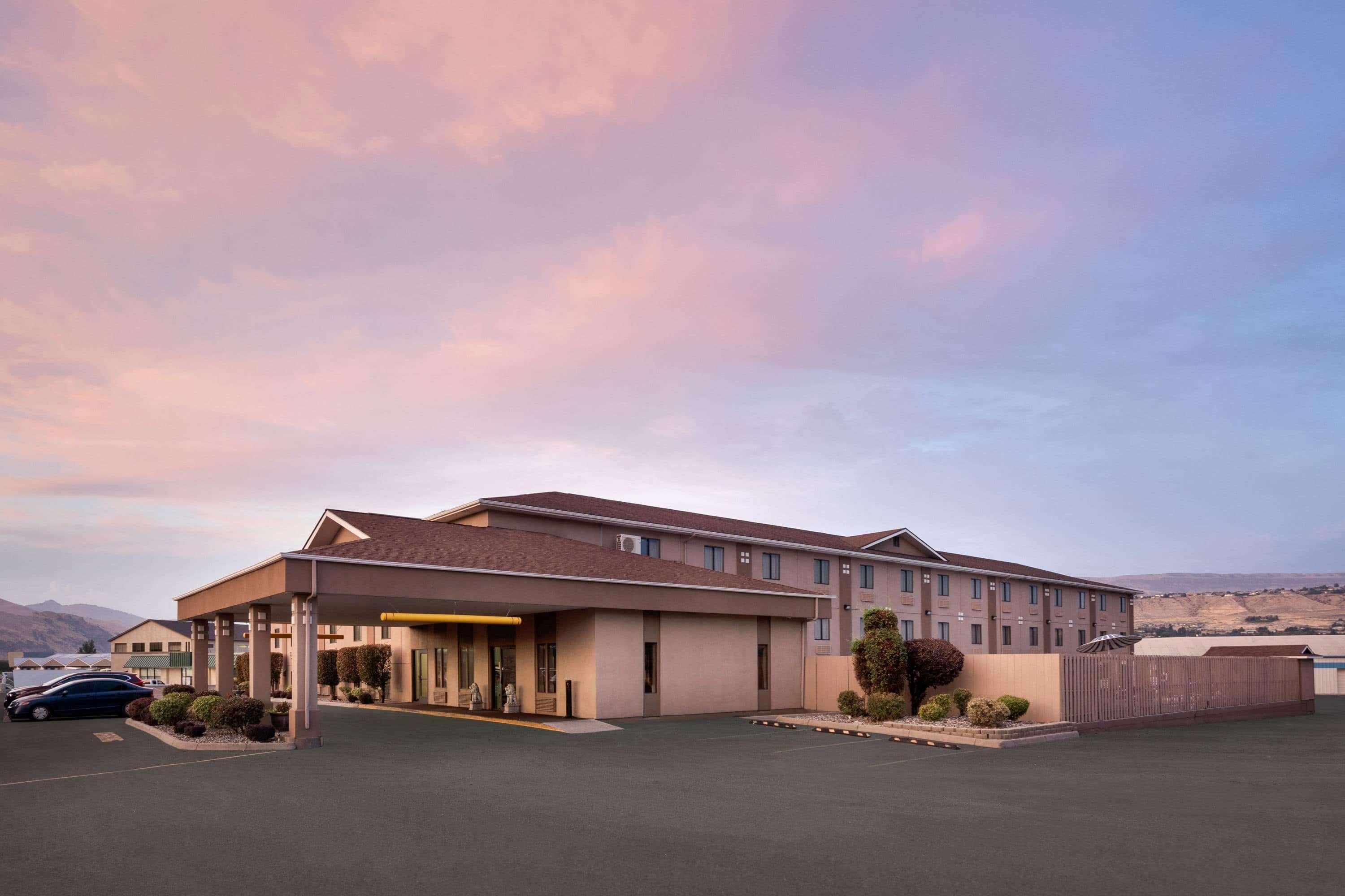 Quality Inn Wenatchee-Leavenworth Ngoại thất bức ảnh